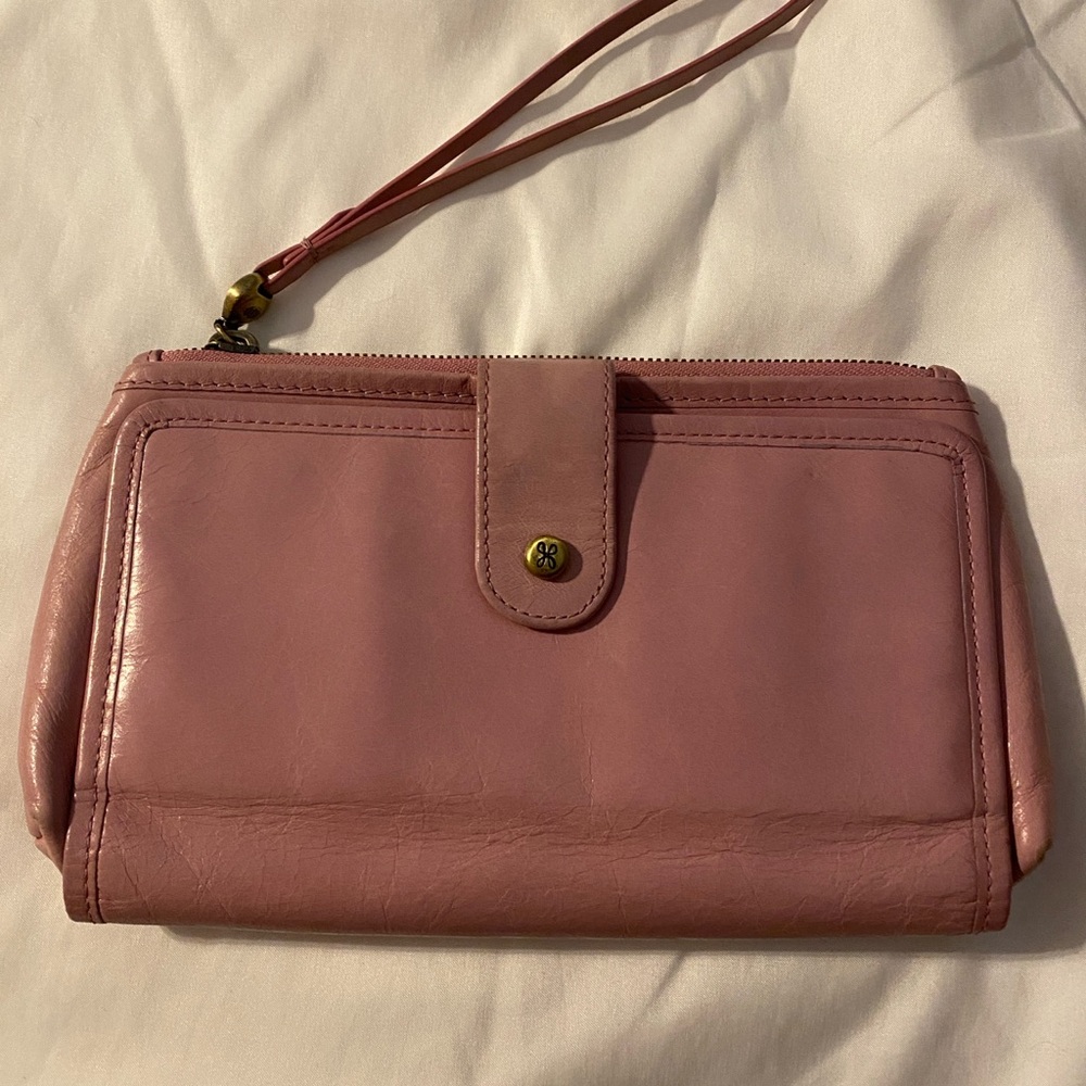 Hobo wristlet blush rose